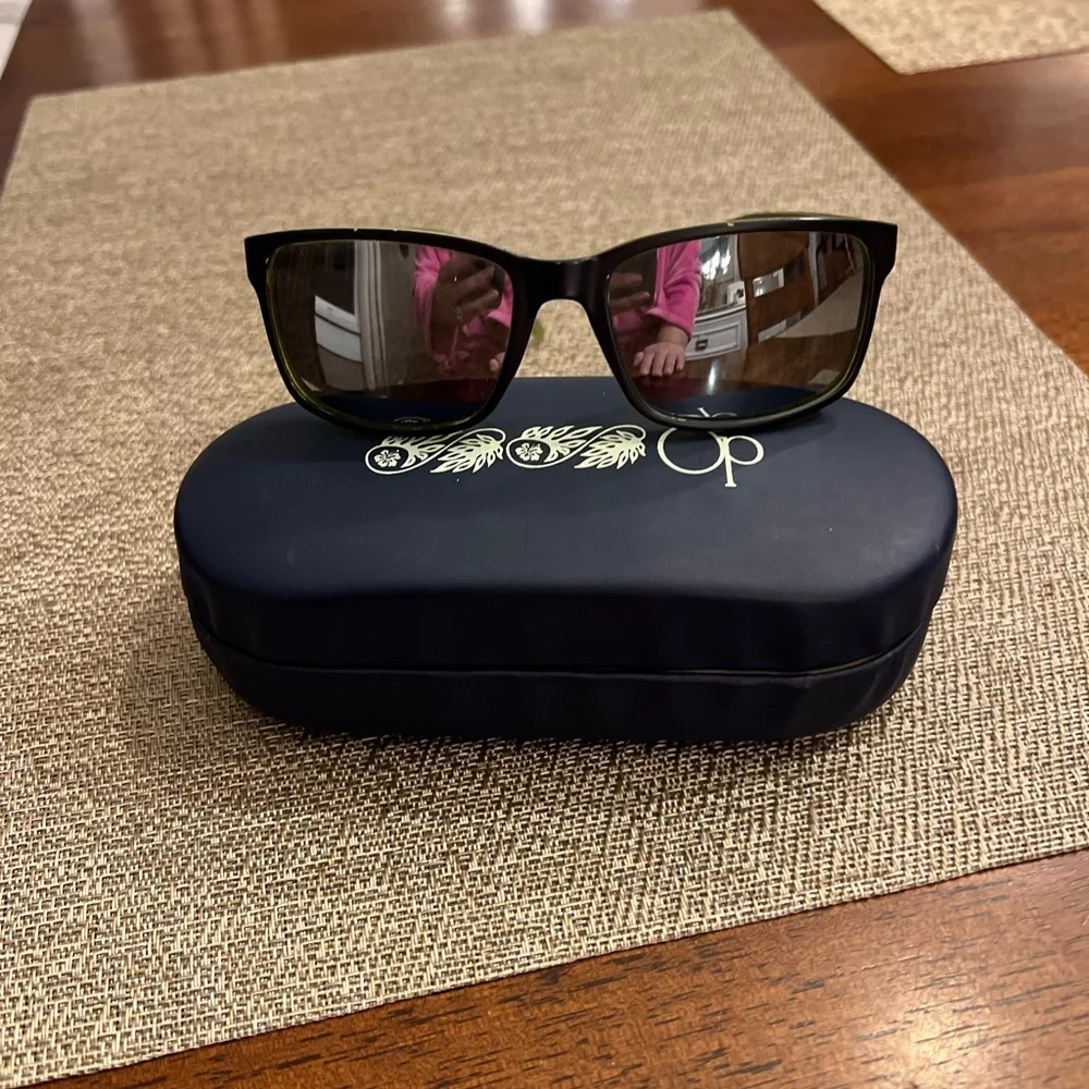Kid’s sunglasses. 100% UV‎ protection.